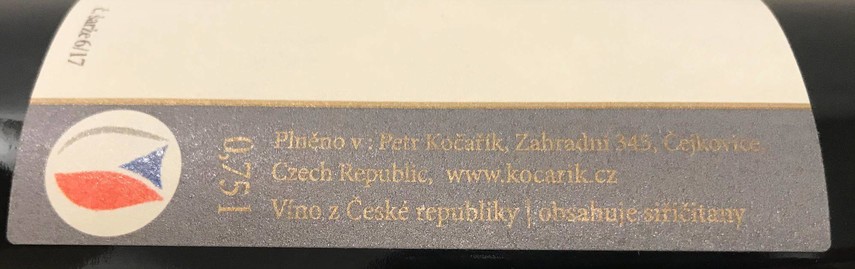 Etiketa Pinot noir Helezný díl