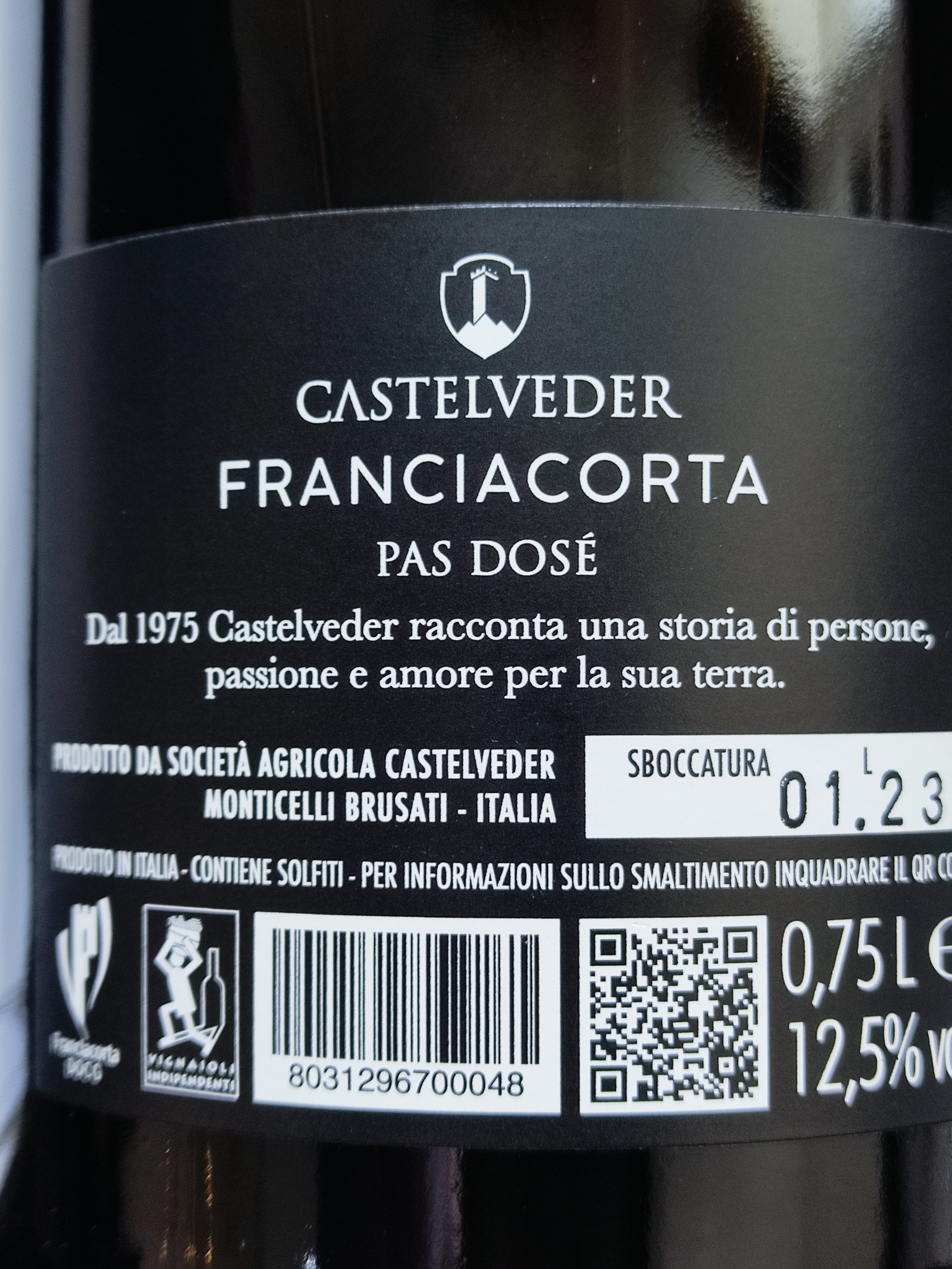 Etiketa Franciacorta brut nature